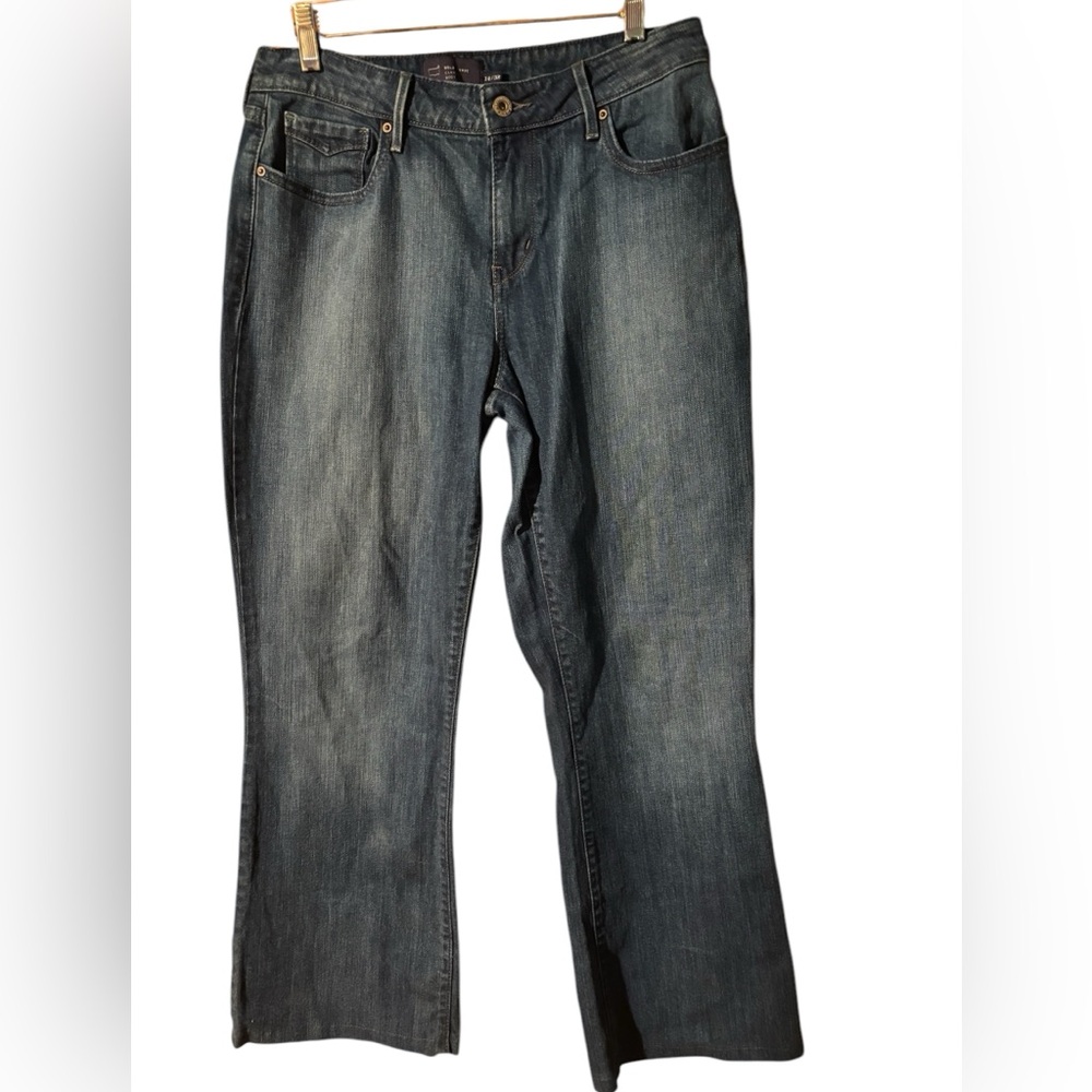 Levi jeans